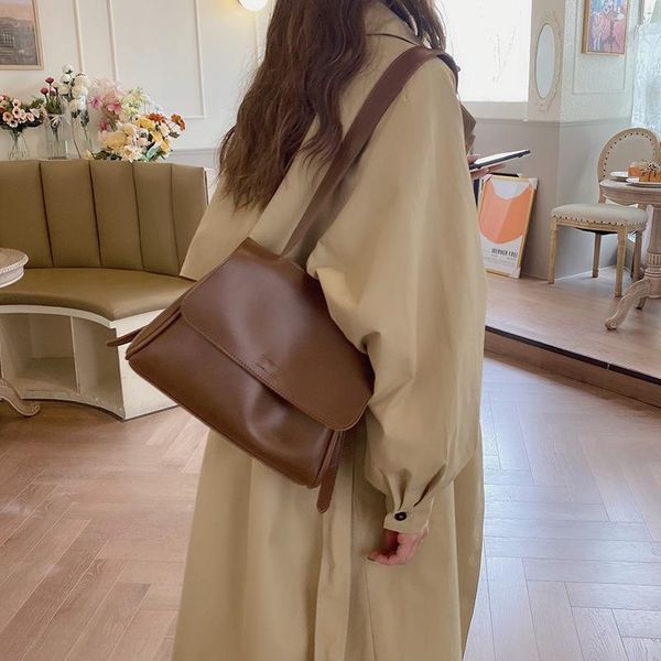 evening bags 2021 autumn and winter korean version of the flip bag temperament commuter fashion pu women's shoulder messenger
evening bags 2021 autumn and winter korean version of the flip bag temperament commuter fashion pu women's shoulder messenger