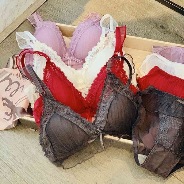 bra set french romantic lace comfortable transparent underwear rimless triangle cup ultra thin women's suit, Red;black
bra set french romantic lace comfortable transparent underwear rimless triangle cup ultra thin women's suit, Red;black