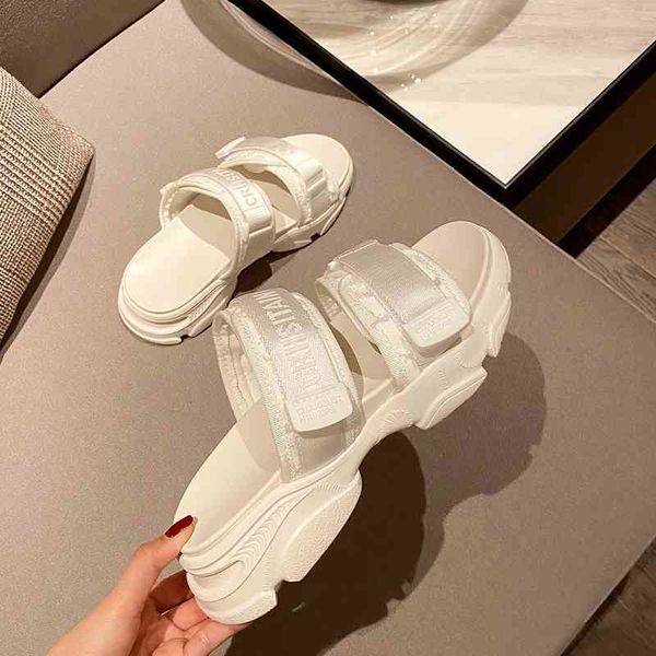 2021 summer new women shoes embroidered muffin beach sandals ins same old dad, Black
2021 summer new women shoes embroidered muffin beach sandals ins same old dad, Black