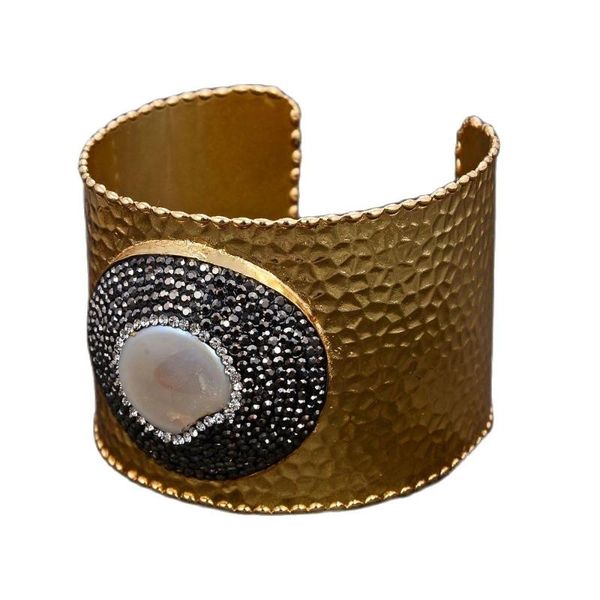 beaded, strands jk cultured white coin pearl gold plated black cz bangle for women
beaded, strands jk cultured white coin pearl gold plated black cz bangle for women