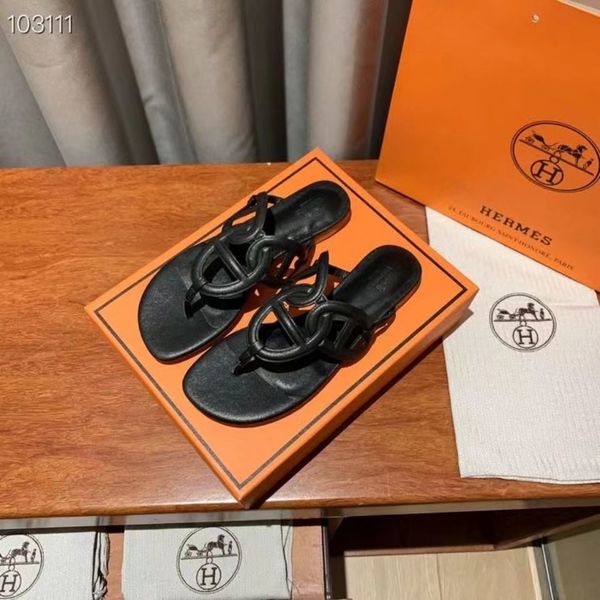 high version pig h nose clip foot women's 2021 new leather flat bottomed hollow slippers slippers cj, Black
high version pig h nose clip foot women's 2021 new leather flat bottomed hollow slippers slippers cj, Black