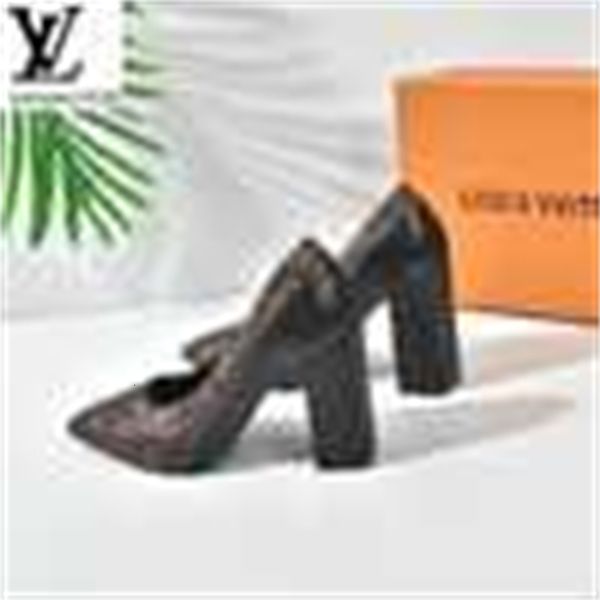 women high heels sandals slippers mules slides pumps loafers ballerinas sneakers dress shoes 8p8t, Black
women high heels sandals slippers mules slides pumps loafers ballerinas sneakers dress shoes 8p8t, Black