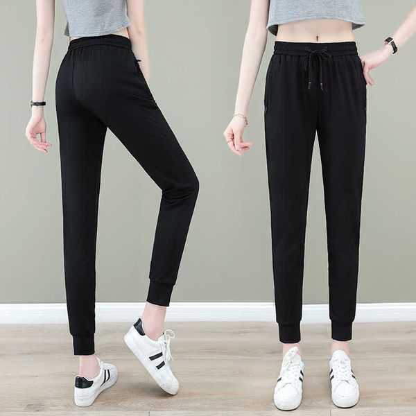 women's ice sports pants summer 2021 thin casual air conditioning women's large loose legged harem pants, Black;white
women's ice sports pants summer 2021 thin casual air conditioning women's large loose legged harem pants, Black;white