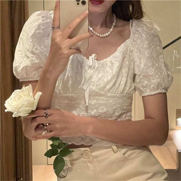 women's blouses & shirts alien kitty 2021 white slim girls fashion women sweet chic florals vintage casual high waist square colla
women's blouses & shirts alien kitty 2021 white slim girls fashion women sweet chic florals vintage casual high waist square colla