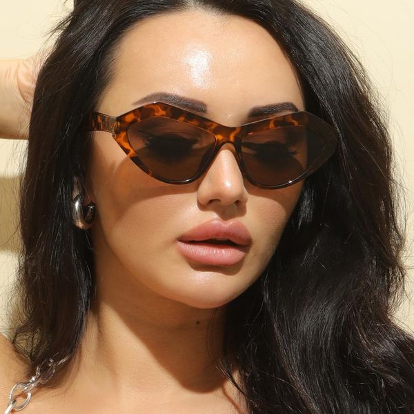 sunglasses european and american fashion polygonal men women female wild male street style trend in multiple colors, White;black
sunglasses european and american fashion polygonal men women female wild male street style trend in multiple colors, White;black