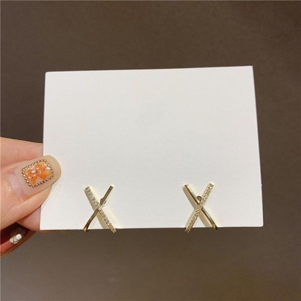stud 2021 fresh shiny crystal modelling senior earrings elegant temperament joker fine small lovely women jewelry, Golden;silver
stud 2021 fresh shiny crystal modelling senior earrings elegant temperament joker fine small lovely women jewelry, Golden;silver