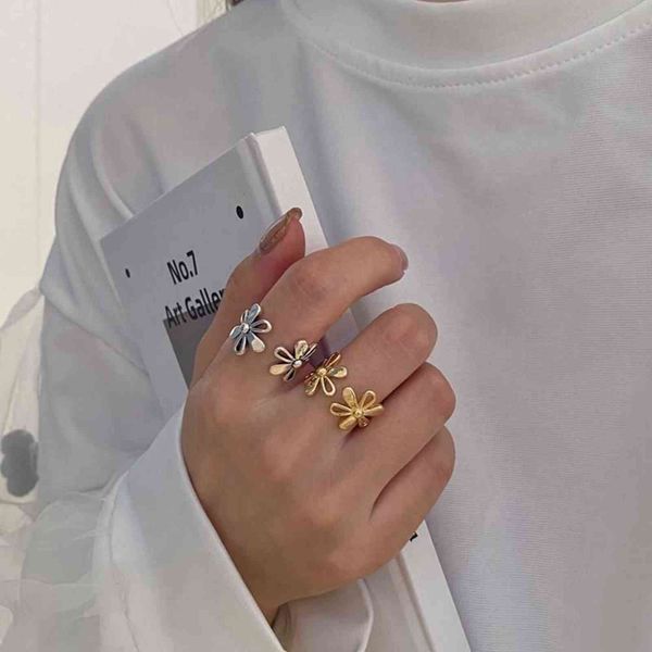 width punk style female finger ring geometry hip-hop korean style ring flower index finger opening adjustable ring g1125, Slivery;golden
width punk style female finger ring geometry hip-hop korean style ring flower index finger opening adjustable ring g1125, Slivery;golden