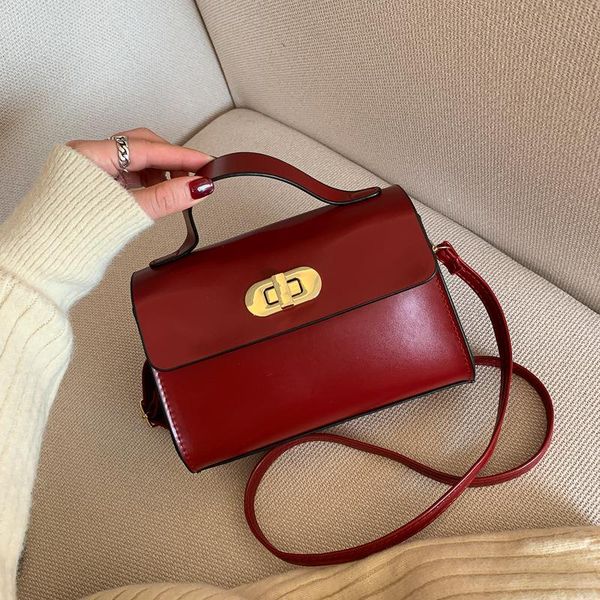 evening bags women's bag crossbody messenger shoulder retro large handbag capacity flip small square for women
evening bags women's bag crossbody messenger shoulder retro large handbag capacity flip small square for women
