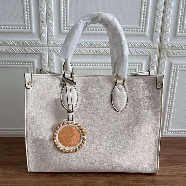 handbag women's shopping bag fashion shoulder bag superior quality leather handle high-capacity oversized print detachable belt
handbag women's shopping bag fashion shoulder bag superior quality leather handle high-capacity oversized print detachable belt
