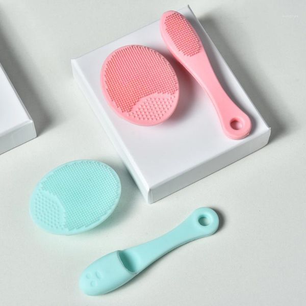 silicone facial cleansing brush deep pore cleaning face massage tool exfoliating skin scrub cleanser tool1 
silicone facial cleansing brush deep pore cleaning face massage tool exfoliating skin scrub cleanser tool1