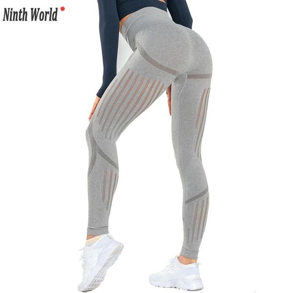 european and american style bare-sensing yoga sports tight leggings running fitness hip-lifting pants women outfit
european and american style bare-sensing yoga sports tight leggings running fitness hip-lifting pants women outfit