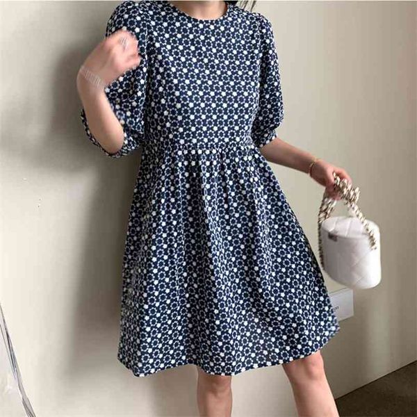women dress summer korean elegant temperament embroidery o-neck puff sleeve casual chic vestidos 210519, Black;gray
women dress summer korean elegant temperament embroidery o-neck puff sleeve casual chic vestidos 210519, Black;gray