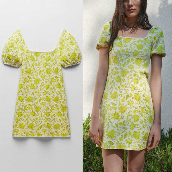za summer jacquard knit mini dress women retro short puff sleeve floral knitted dresses woman squared neck yellow dress 210602, Black;gray
za summer jacquard knit mini dress women retro short puff sleeve floral knitted dresses woman squared neck yellow dress 210602, Black;gray