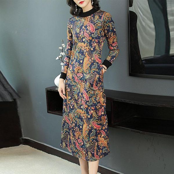 autumn winter vintage floral cotton long sleve dresses 2021 korea 3xl plus size women maxi dress elegant bodycon party vestidos casual, Black;gray
autumn winter vintage floral cotton long sleve dresses 2021 korea 3xl plus size women maxi dress elegant bodycon party vestidos casual, Black;gray