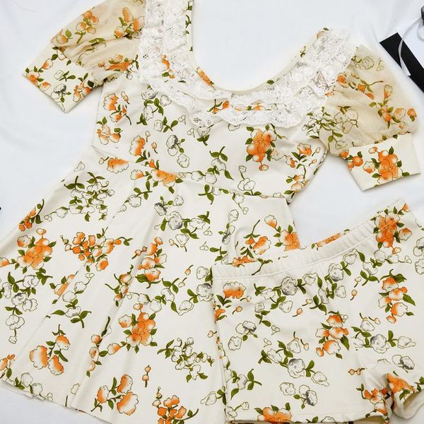 one-piece suits women print floral two pieces bikini tankinis set swimwear bathing suit swim beach dress summer swimsuit holiday wear
one-piece suits women print floral two pieces bikini tankinis set swimwear bathing suit swim beach dress summer swimsuit holiday wear