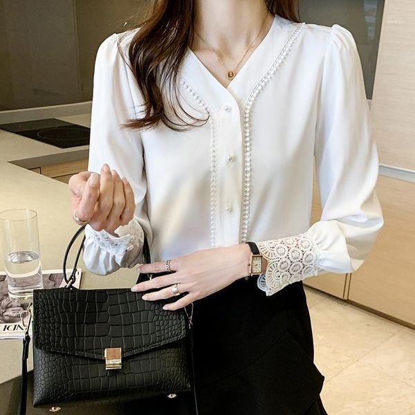 vintage elegant v-neck chiffon women blouse long sleeve lace patchwork button up shirts white ladies women's blouses &
vintage elegant v-neck chiffon women blouse long sleeve lace patchwork button up shirts white ladies women's blouses &