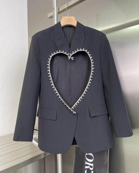 women's suits & blazers 21 early autumn niche fashion hollow heart diamond design loose suit jacket, White;black
women's suits & blazers 21 early autumn niche fashion hollow heart diamond design loose suit jacket, White;black