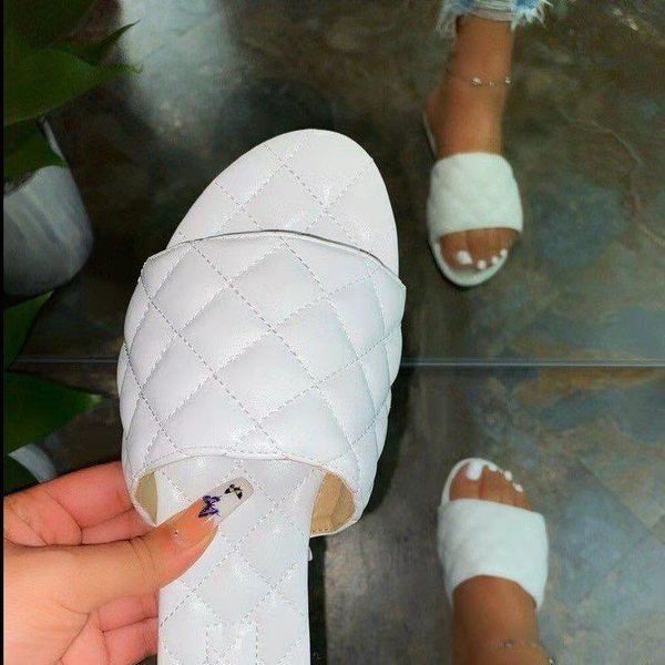 slippers 2021 summer style flat bottom women's european and american beach sandals women, Black
slippers 2021 summer style flat bottom women's european and american beach sandals women, Black
