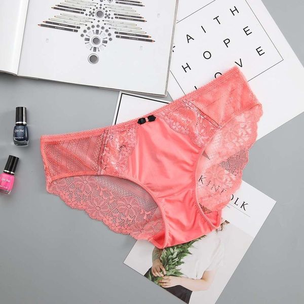 8702 simple women's underwear transparent lace seamless briefs, Black;pink 
8702 simple women's underwear transparent lace seamless briefs, Black;pink