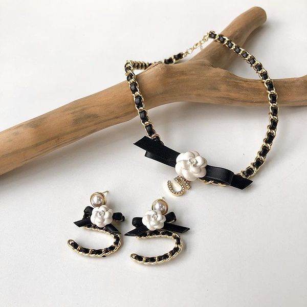pendant necklaces fashion handmade weaving leather rope choker for women crystal 5 letter pendants original brand jewelry gift, Silver
pendant necklaces fashion handmade weaving leather rope choker for women crystal 5 letter pendants original brand jewelry gift, Silver