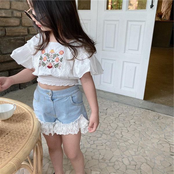 clothing sets 2pcs wlg girls summer outfits kids clothes floral pattern short sleeve shirt and denim shorts set baby girl, White
clothing sets 2pcs wlg girls summer outfits kids clothes floral pattern short sleeve shirt and denim shorts set baby girl, White