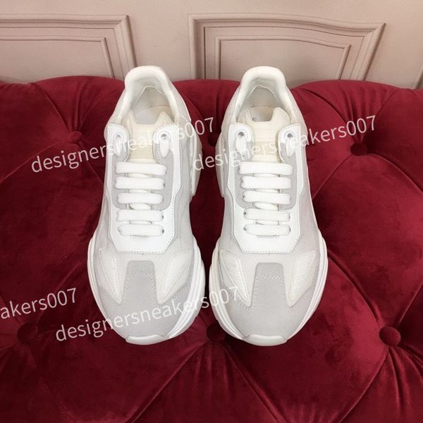 2022 luxurys designers shoes boots brand men women triple s leather sneaker fashion trainers casual high sneakers size 35-45, Black
2022 luxurys designers shoes boots brand men women triple s leather sneaker fashion trainers casual high sneakers size 35-45, Black