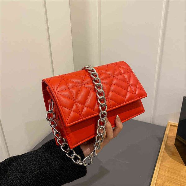 evening bag shoulder handbag original embroidered thread women bag designer brand silver chain shoulder fashion ladies underarm 2022 new 220
evening bag shoulder handbag original embroidered thread women bag designer brand silver chain shoulder fashion ladies underarm 2022 new 220