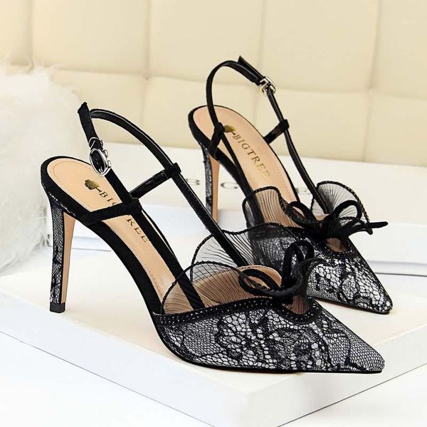 sandals female a stiletto heel fashion party show thin diamond lace hollow out1, Black
sandals female a stiletto heel fashion party show thin diamond lace hollow out1, Black