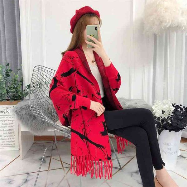 ethnic style jacquard fringed sweater cloak female fashion printing warm knitted bat-type shawl women spring 210427, White;black
ethnic style jacquard fringed sweater cloak female fashion printing warm knitted bat-type shawl women spring 210427, White;black