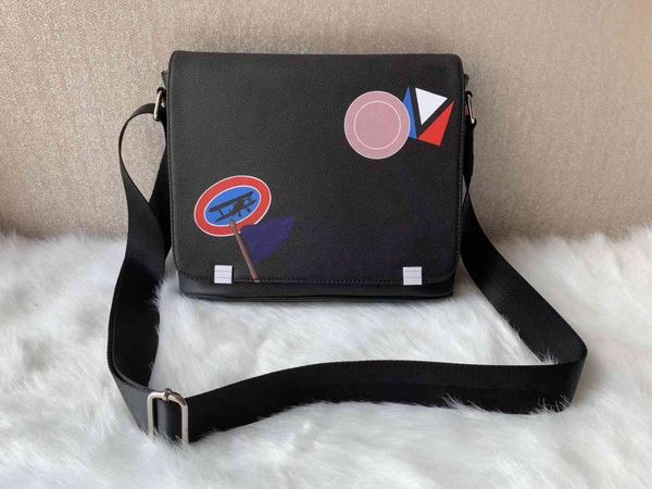 classic brands style fashion cross body designer messenger bag purses men shoulder bags handbags lady totes school backpack with dustbag
classic brands style fashion cross body designer messenger bag purses men shoulder bags handbags lady totes school backpack with dustbag