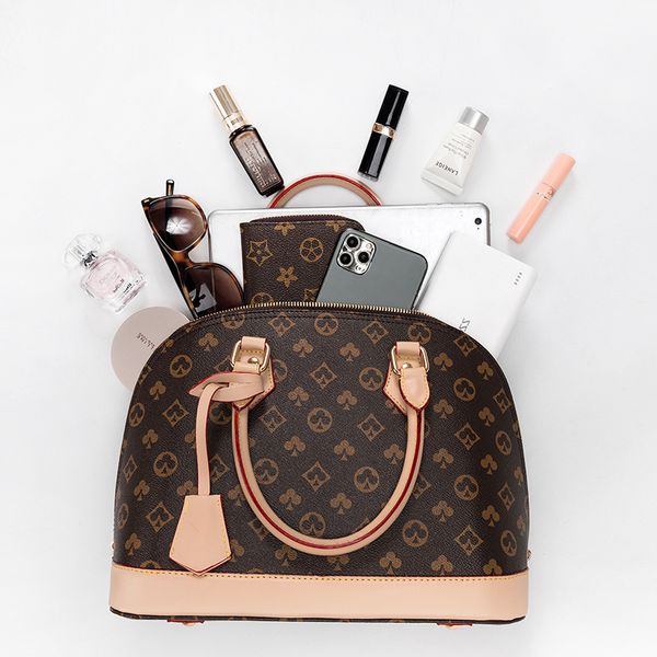 retro large capacity shopping bag printed tote shoulder handbag picture women luxury designer
retro large capacity shopping bag printed tote shoulder handbag picture women luxury designer