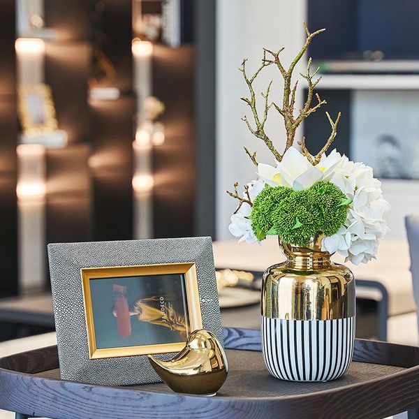 vases luxury gold and black white vertical lines vase decoration living room flower arrangement home accessories ceramic ornaments
vases luxury gold and black white vertical lines vase decoration living room flower arrangement home accessories ceramic ornaments