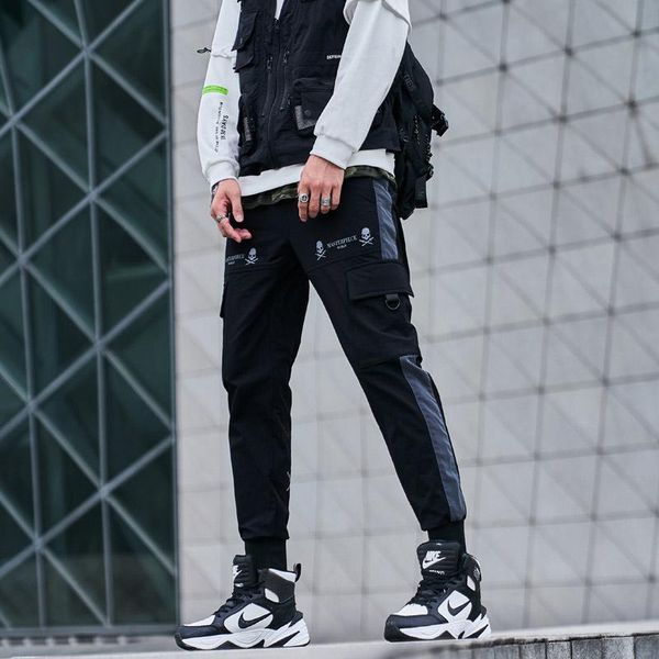 men's thermal underwear men high street hip hop jogging fashion casual pants 2021 printing loose all-match sports brand, Black;white
men's thermal underwear men high street hip hop jogging fashion casual pants 2021 printing loose all-match sports brand, Black;white