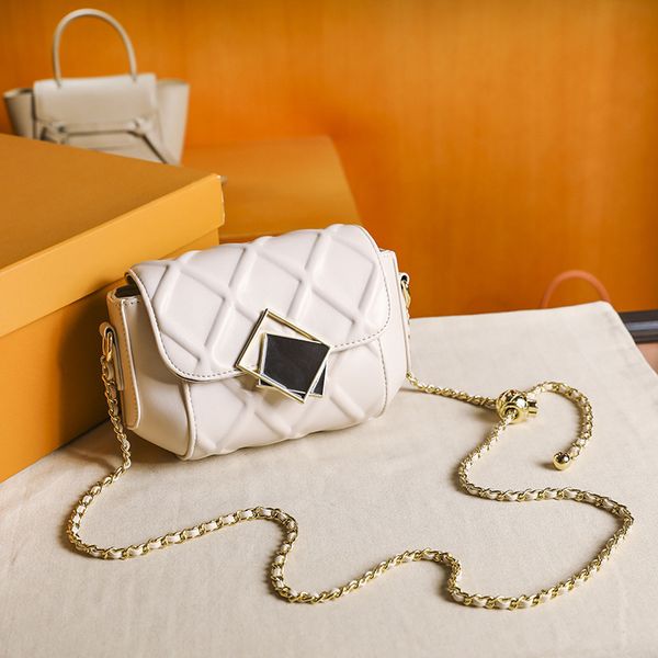 bag women 2021 lingge single shoulder diagonal fashion small golden ball chain guangzhou women's
bag women 2021 lingge single shoulder diagonal fashion small golden ball chain guangzhou women's