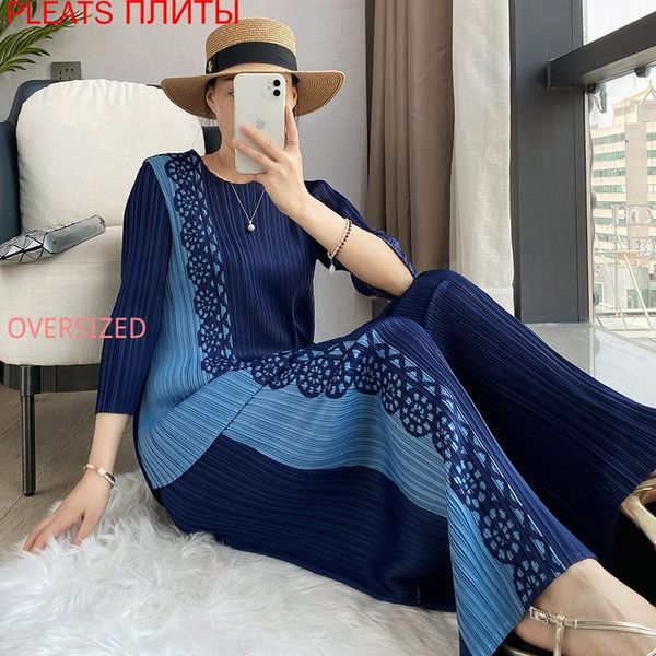 spring and summer miyake fold fashion casual suit heavy industry burnt flower color matching wide-leg pants two-piece female women's tw, White
spring and summer miyake fold fashion casual suit heavy industry burnt flower color matching wide-leg pants two-piece female women's tw, White