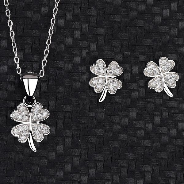 chains s925 sterling silver four-leaf clover necklace female two-piece set of earrings collarbone chain lucky grass simple fashion
chains s925 sterling silver four-leaf clover necklace female two-piece set of earrings collarbone chain lucky grass simple fashion