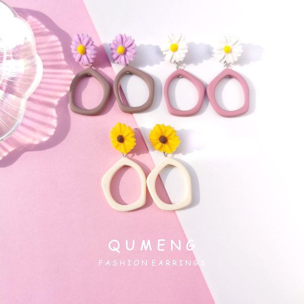stud qumeng 2021 design sweet daisy flower earrings cute statement for women geometry party jewelry girls gifts, Golden;silver
stud qumeng 2021 design sweet daisy flower earrings cute statement for women geometry party jewelry girls gifts, Golden;silver