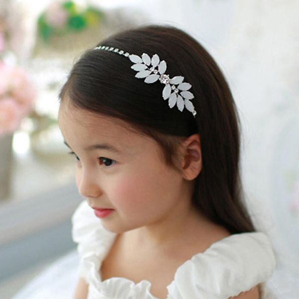 hair accessories crystal rhinestones hairbands tiaras beads wedding party prom women girls fashion head jewelry white flower, Slivery;white
hair accessories crystal rhinestones hairbands tiaras beads wedding party prom women girls fashion head jewelry white flower, Slivery;white