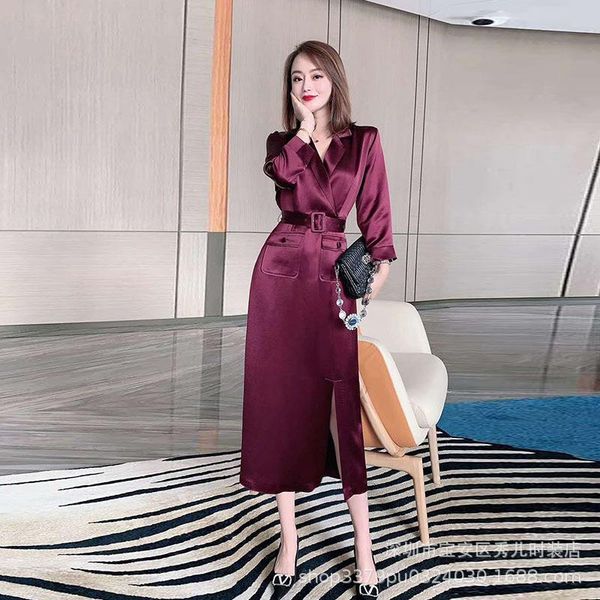 light ripe wind elegant suit collar with cultivate morality split long dress 2021 autumn female in acetic acid casual dresses, Black;gray
light ripe wind elegant suit collar with cultivate morality split long dress 2021 autumn female in acetic acid casual dresses, Black;gray