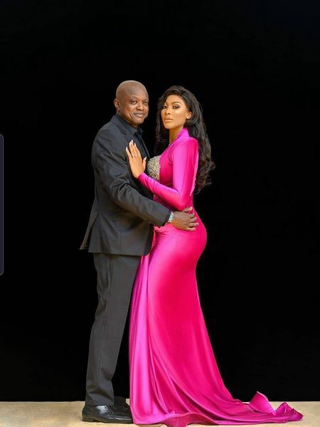 aso ebi evening dresses long sleeves mermaid shape crystals sweetheart stretchy women prom gowns, Black;red
aso ebi evening dresses long sleeves mermaid shape crystals sweetheart stretchy women prom gowns, Black;red