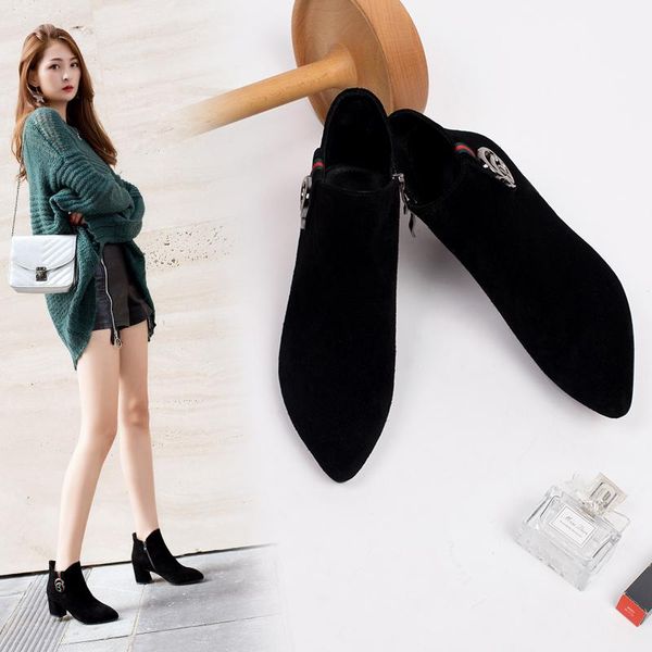 boots 2021 winter leather handmade women's european and american style pointed fashion, Black
boots 2021 winter leather handmade women's european and american style pointed fashion, Black