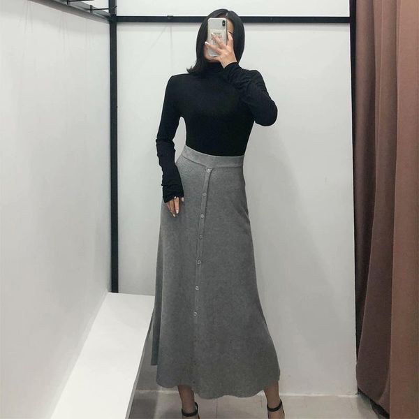 autumn and winter women's skirts casual solid color high waist button embellished knitted, Black
autumn and winter women's skirts casual solid color high waist button embellished knitted, Black