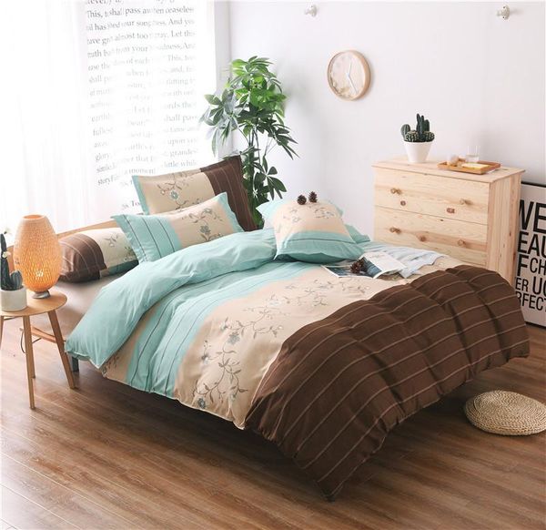 bedding sets simple home textile decoration room 2-3 pieces no bed sheet striped quilt cover and pillowcase set luxury
bedding sets simple home textile decoration room 2-3 pieces no bed sheet striped quilt cover and pillowcase set luxury