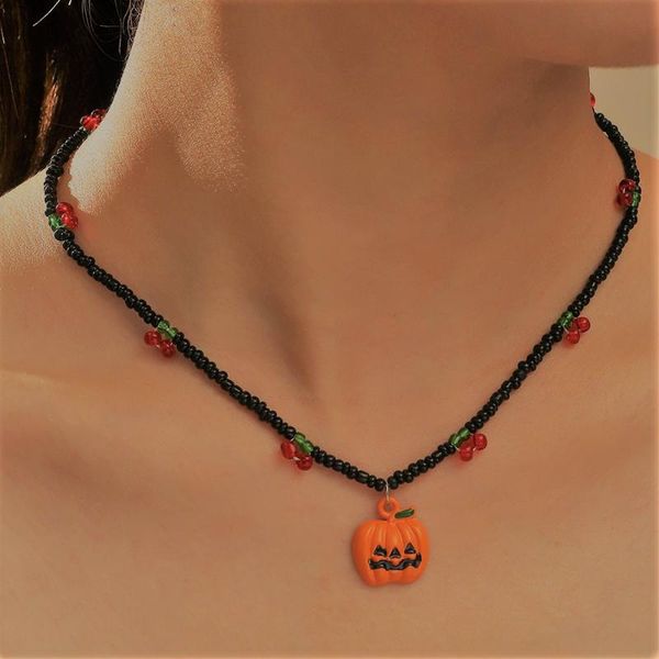 chokers 2021 lovely cherry pumpkin light pendant beaded charm statement short choker necklace for halloween party jewelry kids gift, Golden;silver
chokers 2021 lovely cherry pumpkin light pendant beaded charm statement short choker necklace for halloween party jewelry kids gift, Golden;silver