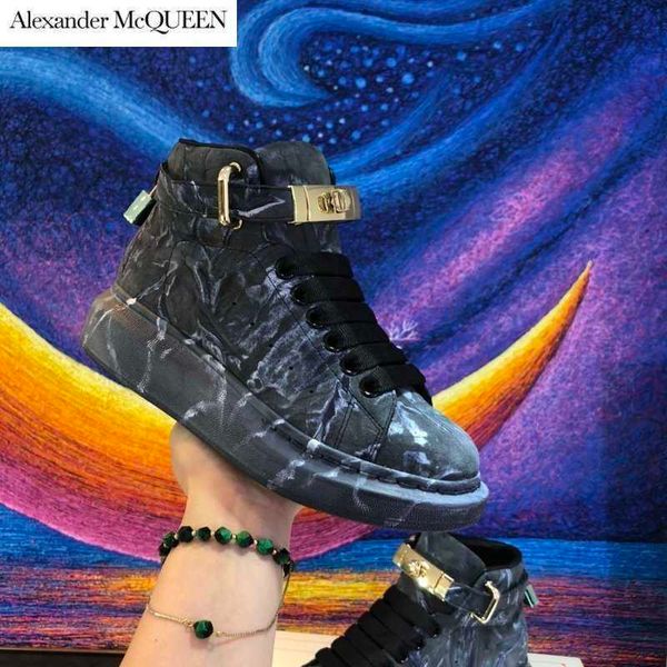 designer luxury brand women shoes and men sneakers loafers boots dress moccasins buckles lace-ups 2d95
designer luxury brand women shoes and men sneakers loafers boots dress moccasins buckles lace-ups 2d95