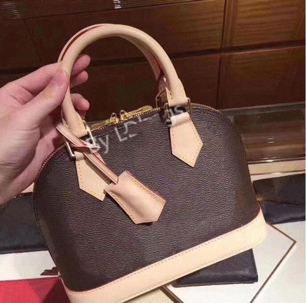 2021ss women luxurys designers alma bb women shoulder bags alma bb chain messenger tote bags handbag lady crossbody with lock key c4fq#
2021ss women luxurys designers alma bb women shoulder bags alma bb chain messenger tote bags handbag lady crossbody with lock key c4fq#