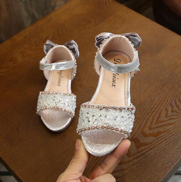 spring summer children casual shoes girls sandals sequins bowtie princess leather dance performance, Black;red 
spring summer children casual shoes girls sandals sequins bowtie princess leather dance performance, Black;red