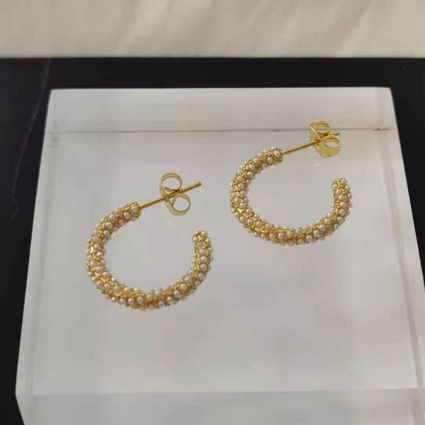 design jewelry 2021 new large circle pearl s925 silver needle earrings temperament fashion personality earrings for women
design jewelry 2021 new large circle pearl s925 silver needle earrings temperament fashion personality earrings for women