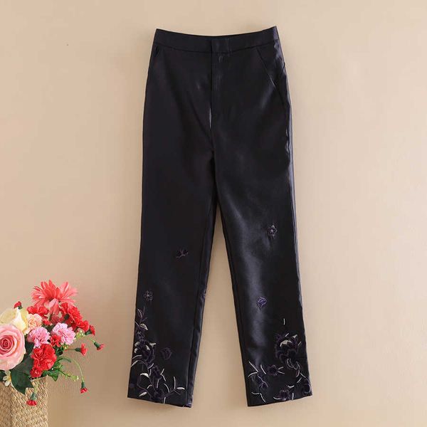 women's pants & capris capris embro mill high-end women floral slim pants vintage royal embroidery lady beautiful spring autumn trouser, Black;white
women's pants & capris capris embro mill high-end women floral slim pants vintage royal embroidery lady beautiful spring autumn trouser, Black;white