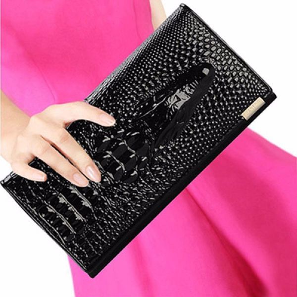 classic wallets banyanu leather lady's purse long alligator pattern layer cow three fold, Red;black
classic wallets banyanu leather lady's purse long alligator pattern layer cow three fold, Red;black